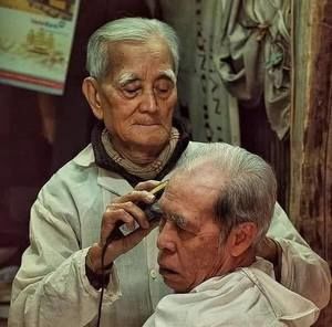 Meet your Posher, Eric